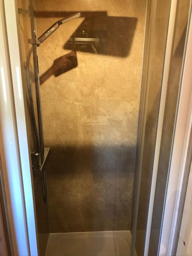 Luxury Railway Carriage With Stunning Views Apartman Hereford Kültér fotó